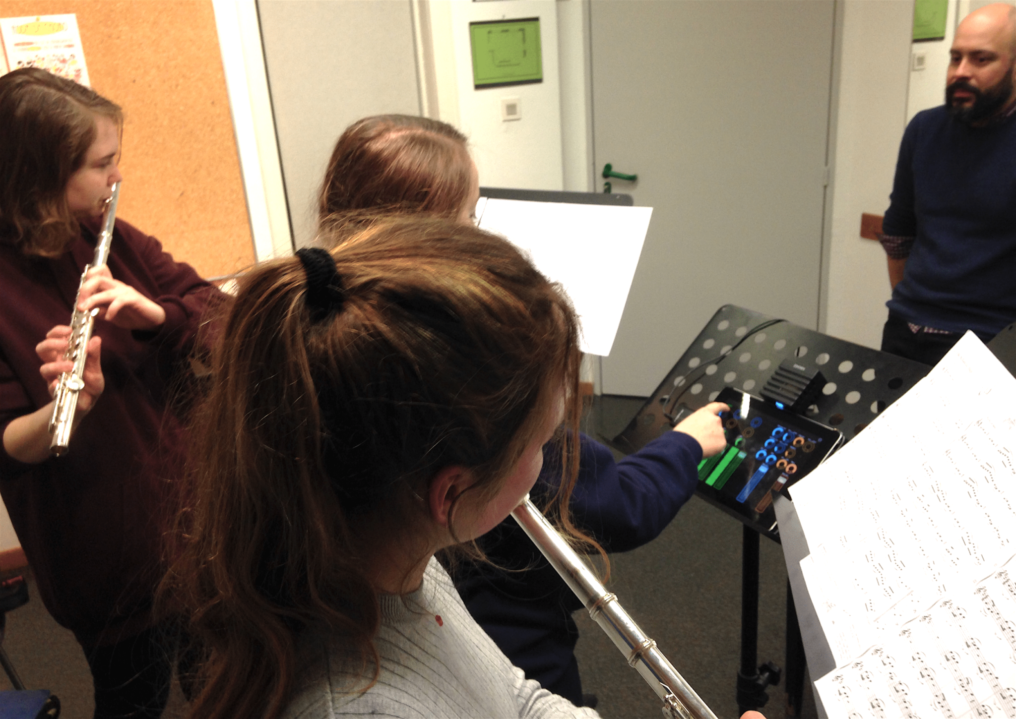 ecole de musique trio de flutes traversières et électronique