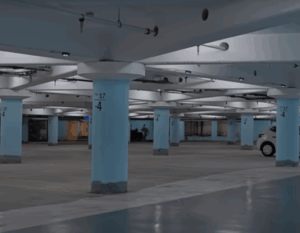 Déréverb - Dans un parking souterrain, la réverb peut être très gênante pour la compréhension de la voix parlée